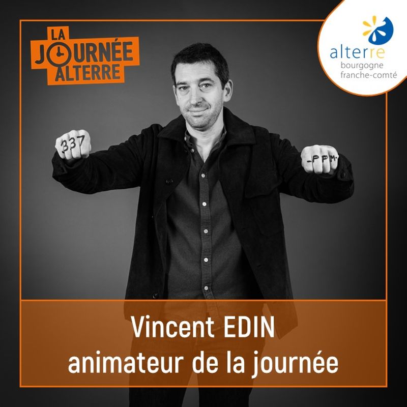 Vincent EDIN (Crédit photo PPM - Studio artistique et ludique qui sensibilise au dérèglement climatique : les participants posent avec le taux de CO₂ de leur année de naissance.)